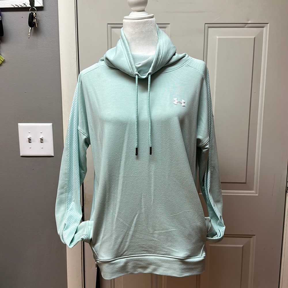 Under Armour sweatshirt. Size large - Picture 1 of 9